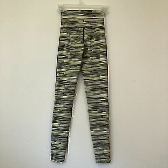 AERIE AMERICAN EAGLE 7/8 Legging Chill Play Move Lime Green Gray High Waisted XS - Picture 7 of 12